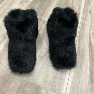 Ugg Amary Faux Fur Slippers